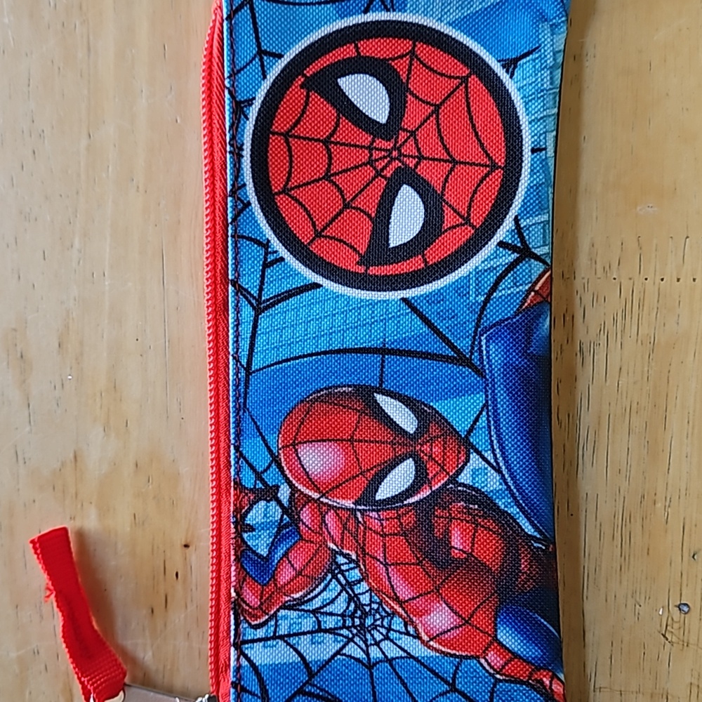 SPIDERMAN CASE - Picture 2 of 13
